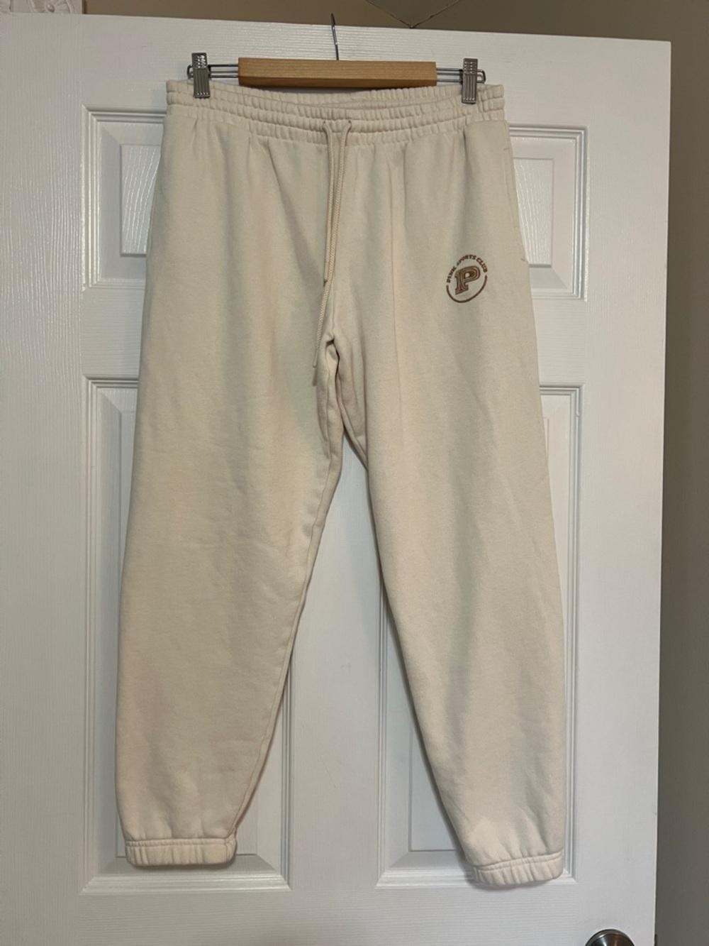 PINK Victoria’s Secret Cream sweatpants